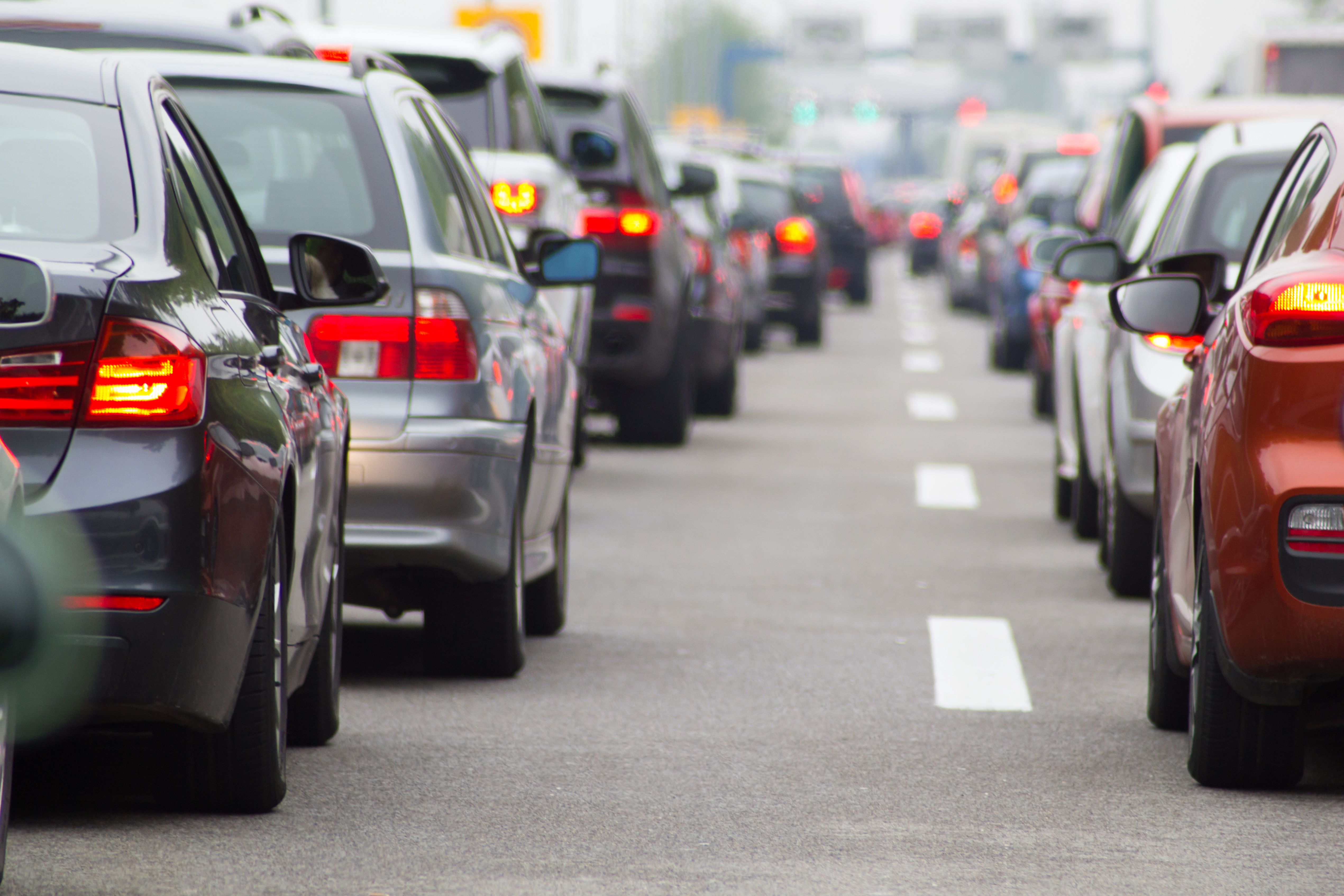 Multiple cars in congested traffic on South African highway, highlighting the need for reliable motor warranty coverage and vehicle protection